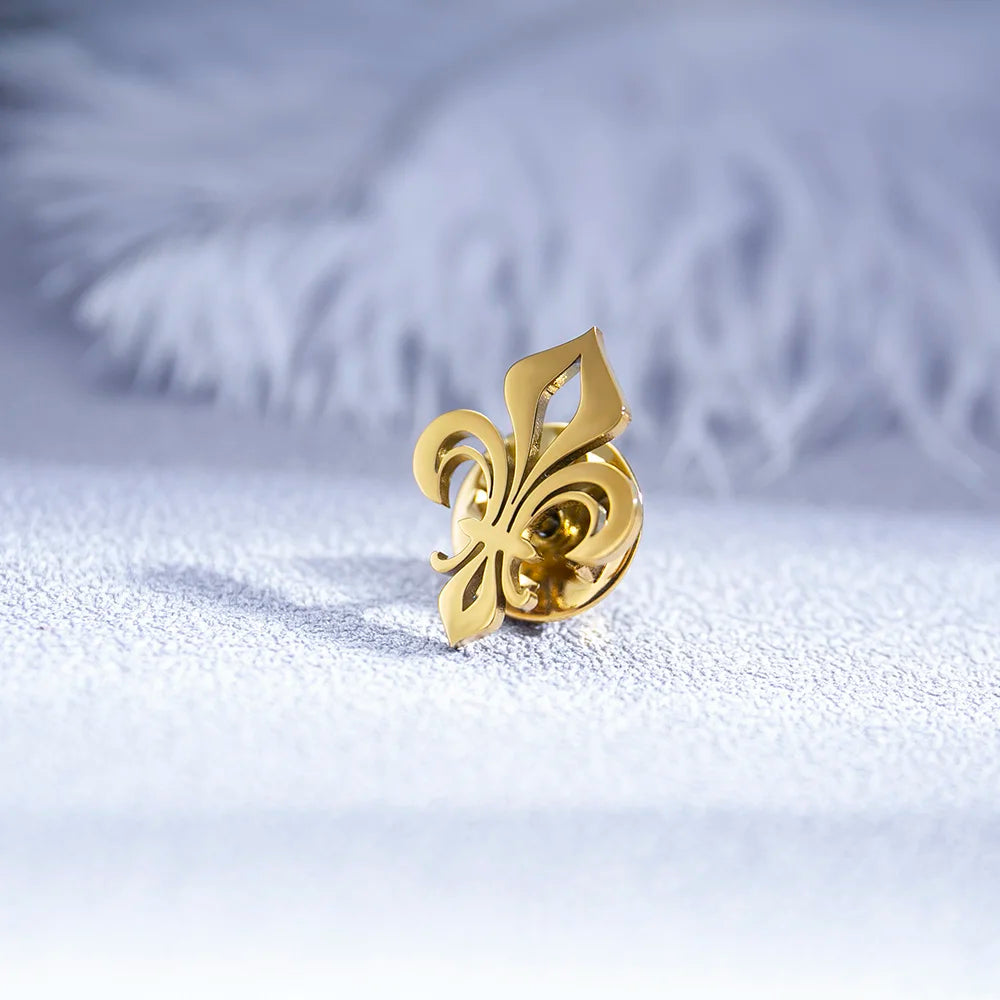 Old Money Fleur de Lys Pin